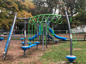 Monkey bars