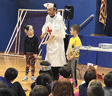 Students participate in women in history activity